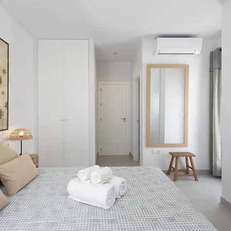 At Terranova 別荘 *